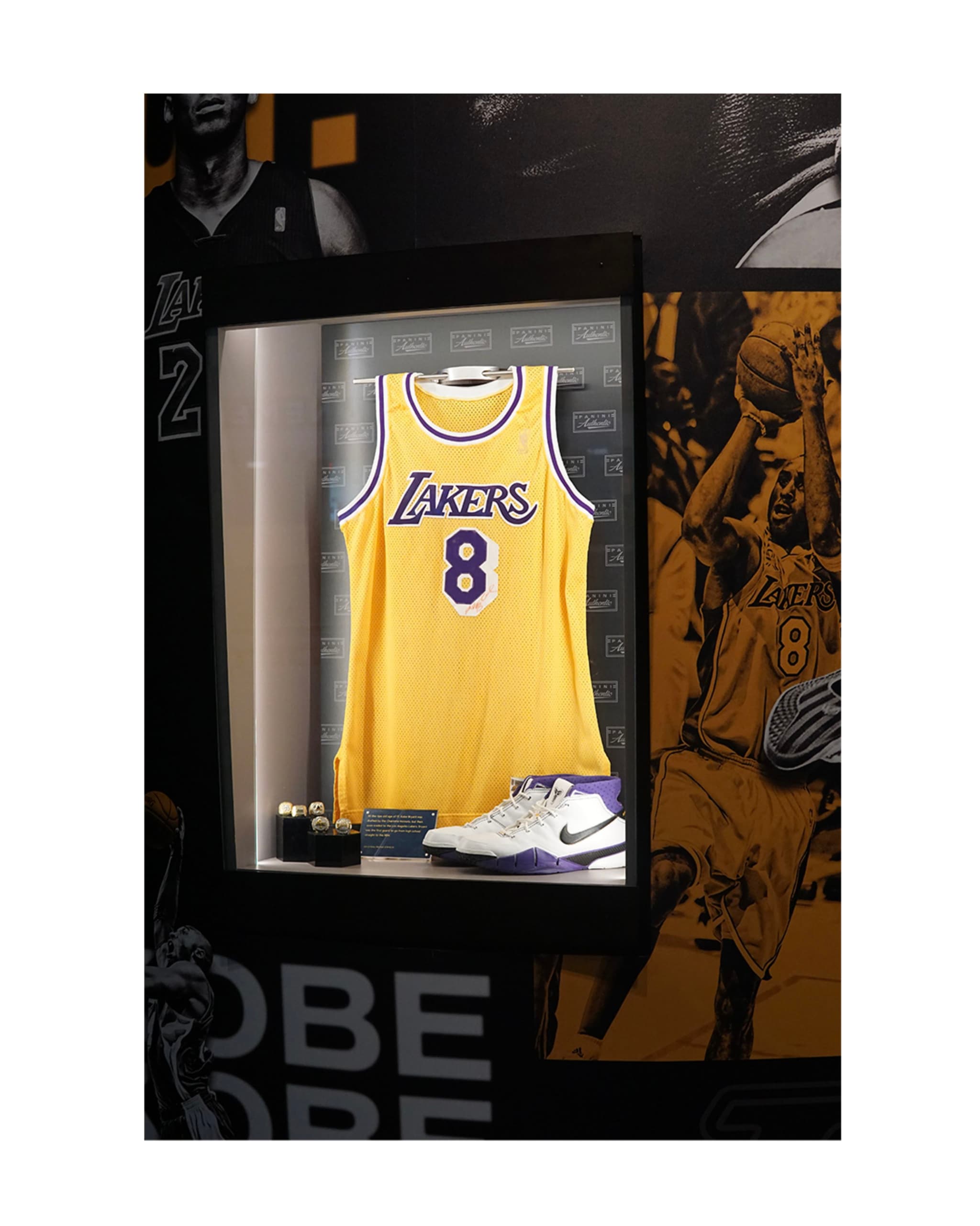 Kobe Jersey #8 - Hall of Fame